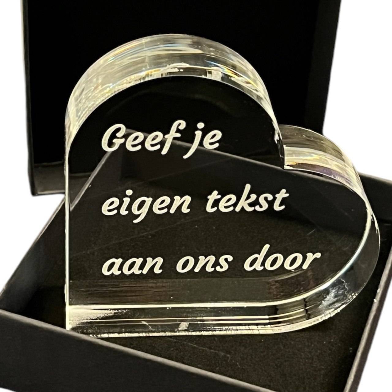 Hart acrylglas 2cm dik met eigen tekst en geschenkverpakking