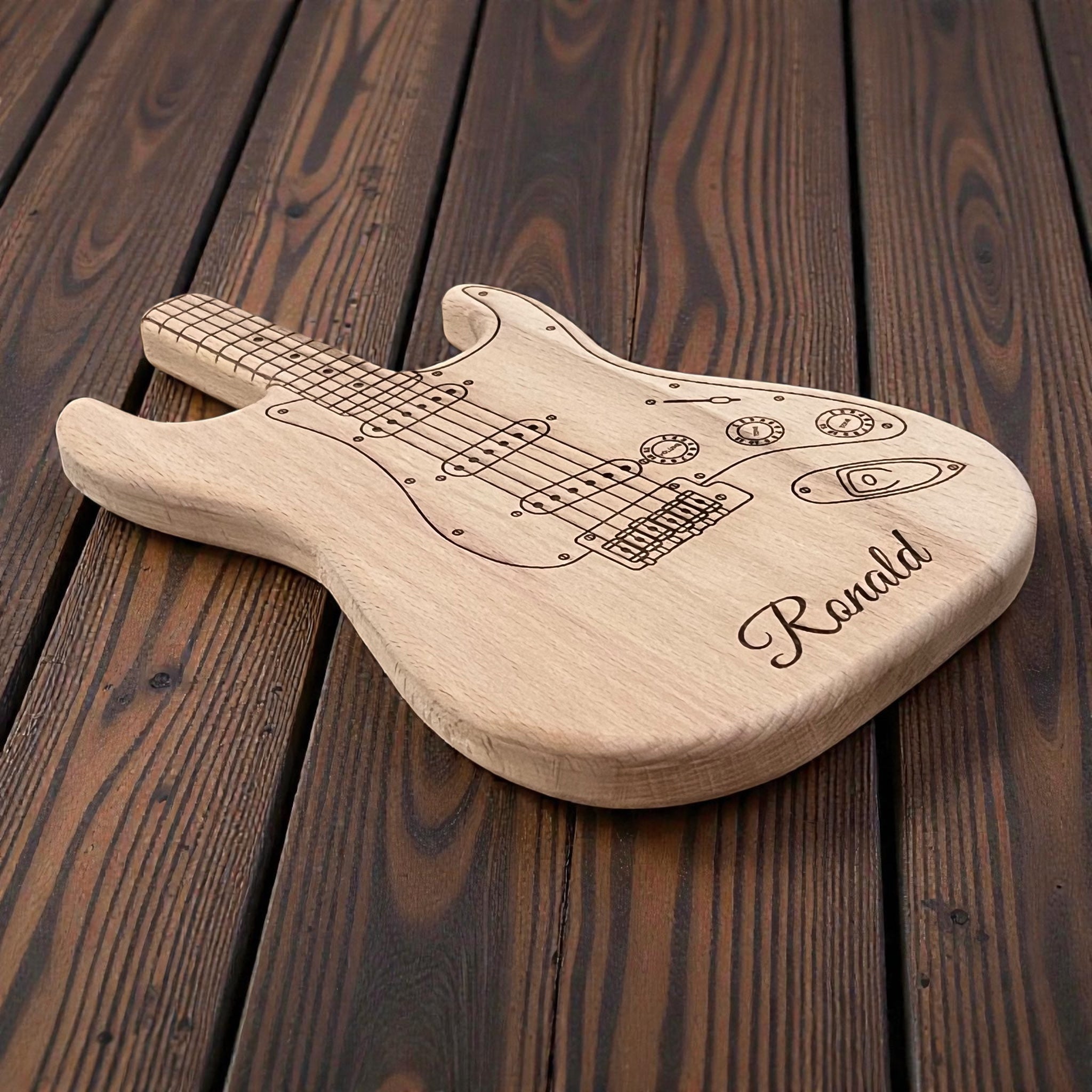 Gitaarvorm borrelplank met eigen tekst of naam