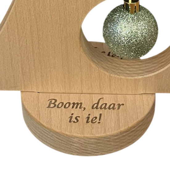 Kerstboomvoet personaliseren
