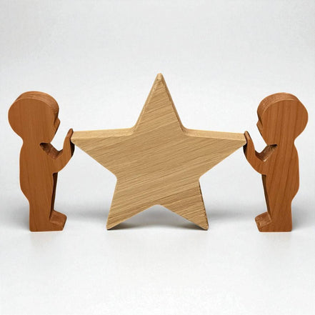 Eikenhouten kerstster met 5 punten personaliseerbaar